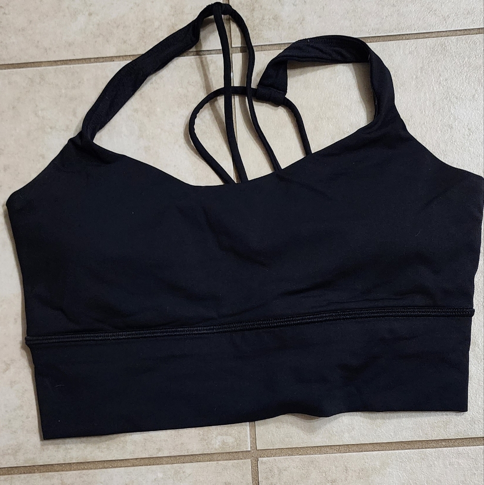 Lululemon free to be bra